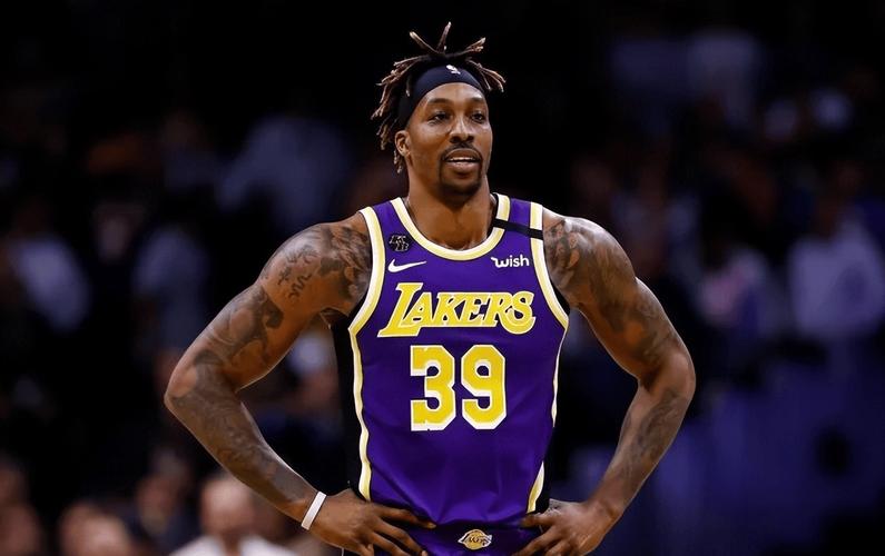 曾担任过多队助教！前NBA球员霍华德-埃斯利加入独行侠任球探一职