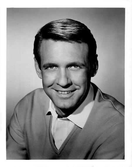 小罗恩-哈珀：没人在意你在替补席坐多久 上场后不行结果一样糟糕