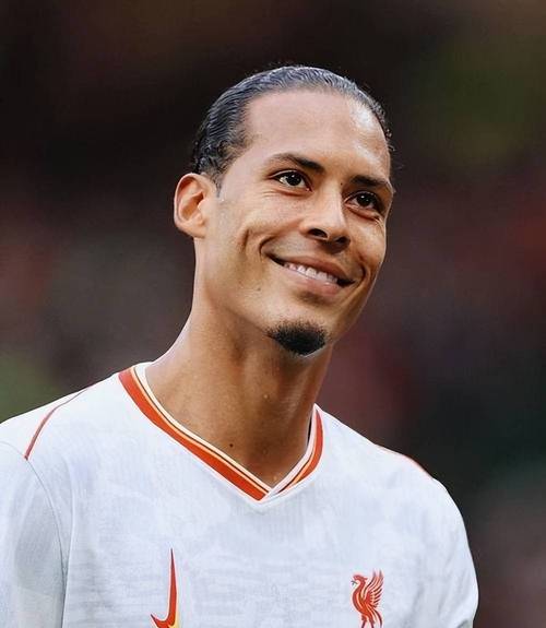 范戴克：我们几乎从不刻意保平局 应该改变这一心态？得问主教练