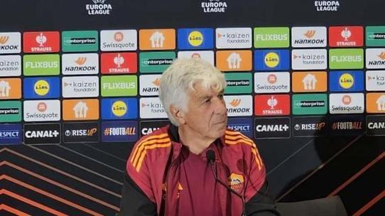 加斯佩里尼:弗格森必须在场上给出回应 一开始不喜欢迪巴拉言论