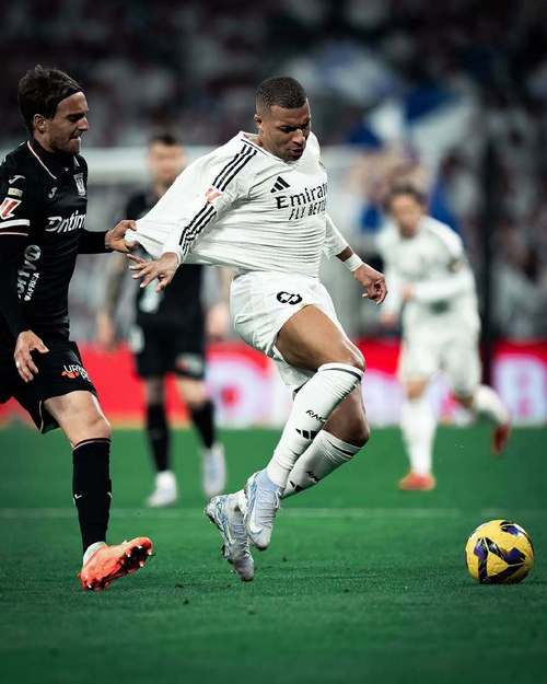 姆巴佩本赛季各项赛事16战19球4助攻，仅对阵马洛卡+尤文未破门