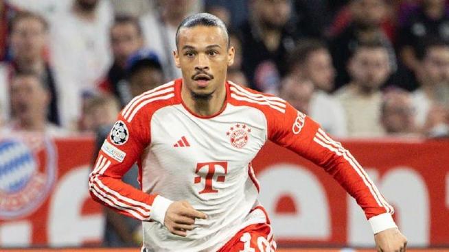 叕踢飞大单刀！迪亚斯被批“萨内2世”，埃贝尔：他积极拼抢防守