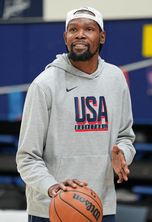 杜库未来谁进历史前十？杨毅：现在他俩都进不了 但关键球我选KD