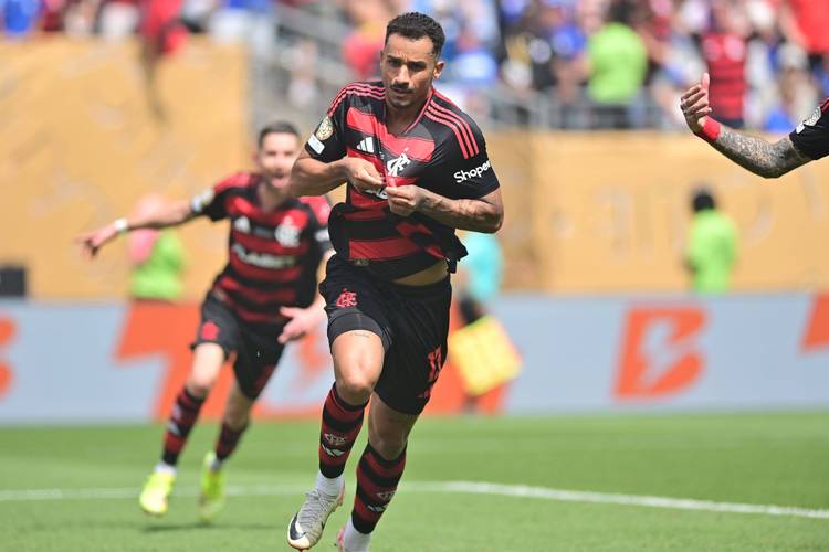 达尼洛破门！弗拉门戈1-0帕尔梅拉斯，队史第4次夺得解放者杯冠军